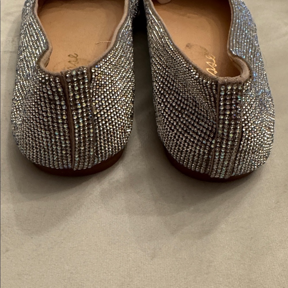 Matisse Roxy Glittering Silver Flats with Bow, sz 8 - Picture 4 of 8